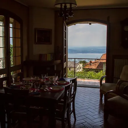 Villa Brunilde -lago Maggiore- *